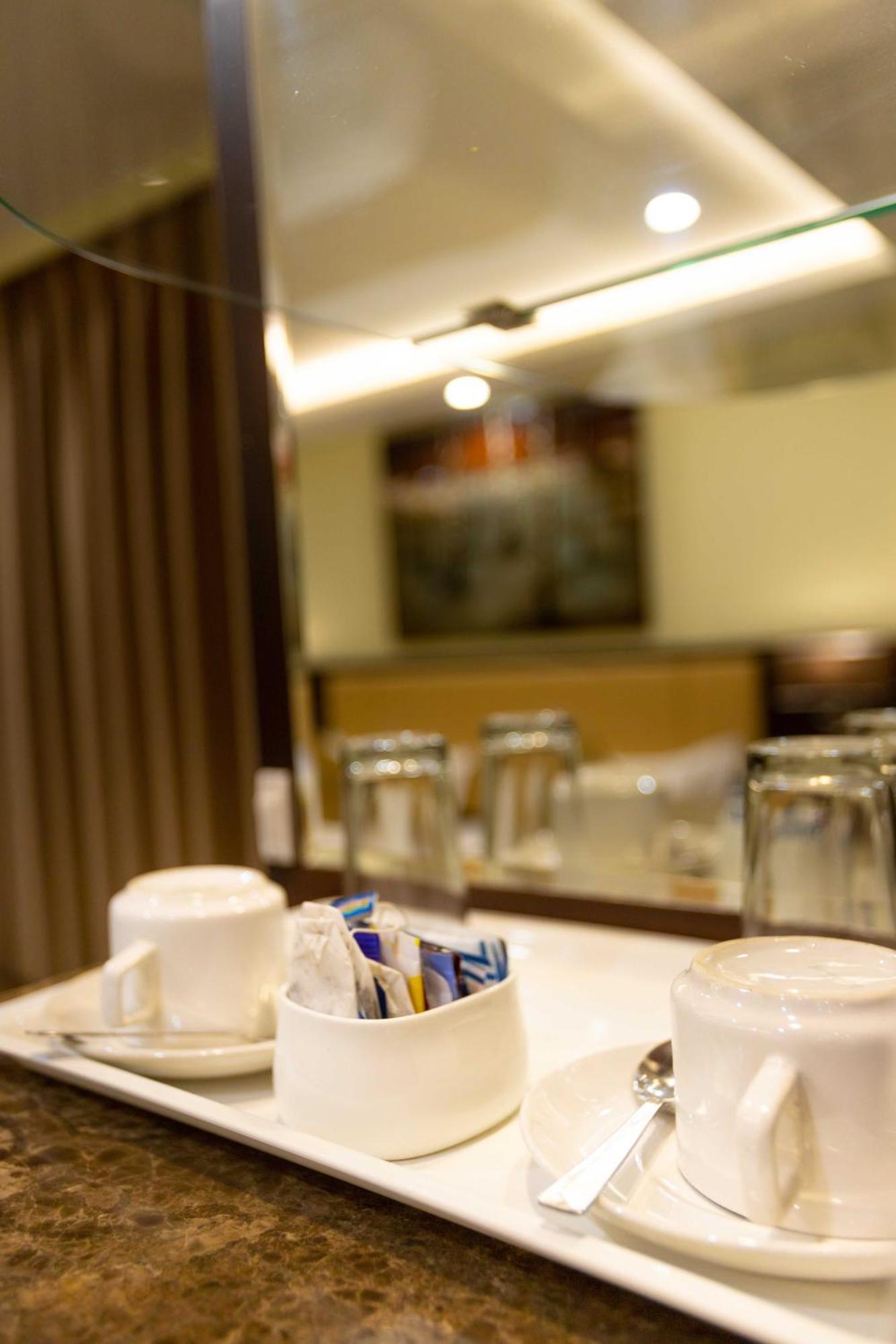 Hotel Godwin - Colaba Mumbai Kültér fotó