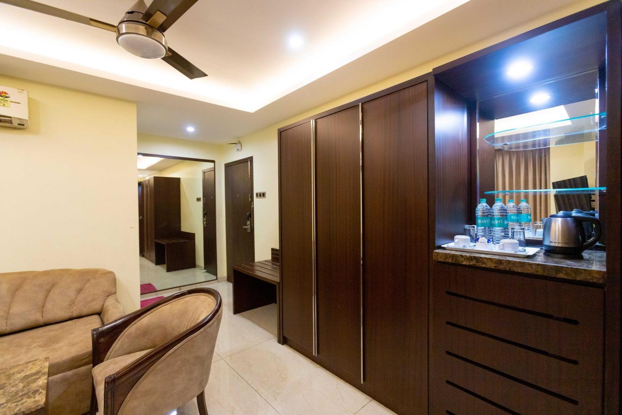 Hotel Godwin - Colaba Mumbai Kültér fotó